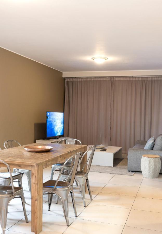 Cag The Atrium Rivonia Aparthotel Joanesburgo Exterior foto